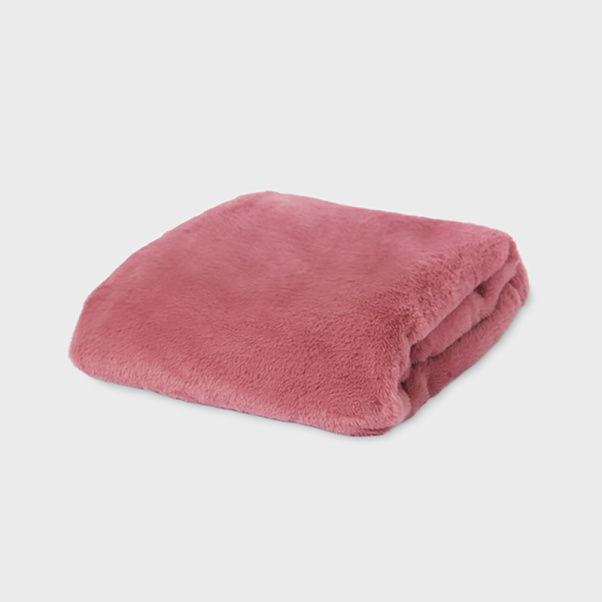 Mayoral κουβέρτα γουνάκι βελουτέ πομ πον ροζ 09155-73